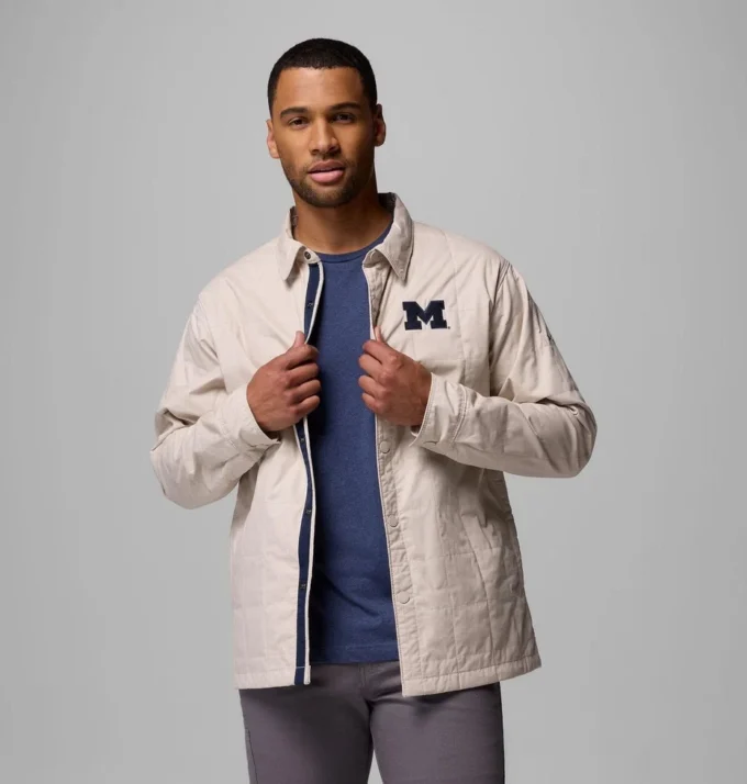 Men Collegiate Campus Roam™ Quilted Shirt Jacket – Michigan