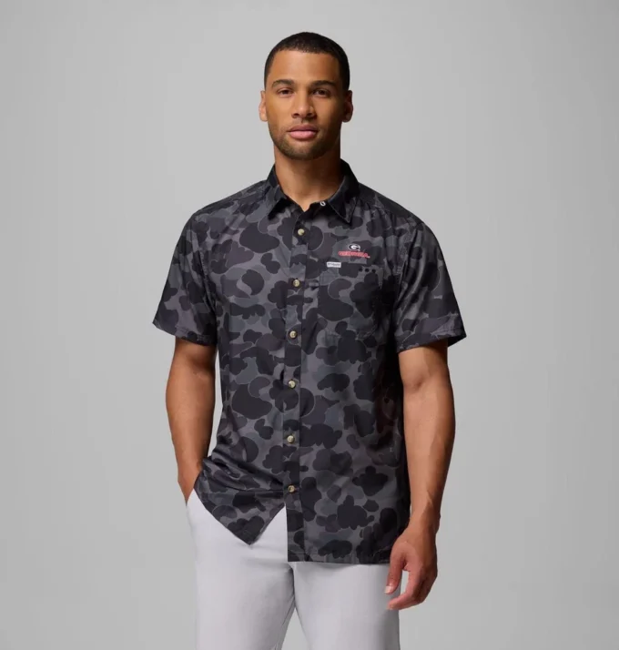 Men Collegiate PFG Super Slack Tide™ Shirt – Georgia Men Collegiate PFG Super Slack Tide™ Shirt – Georgia