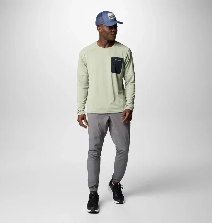 Men Columbia Tech™ Knit Long Sleeve Crew Men Columbia Tech™ Knit Long Sleeve Crew