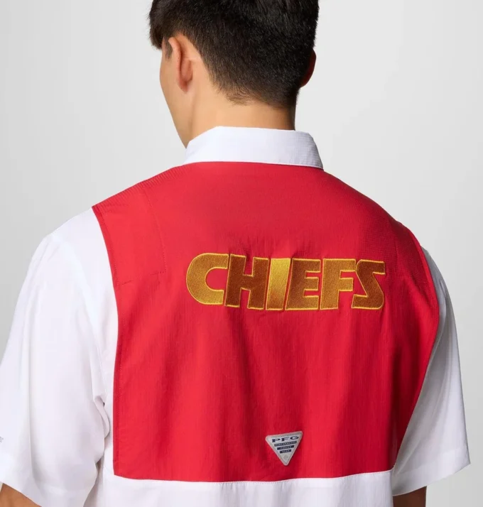 Men PFG Tamiami™ Colorblocked Short Sleeve Shirt – Kansas City Chiefs Men PFG Tamiami™ Colorblocked Short Sleeve Shirt – Kansas City Chiefs