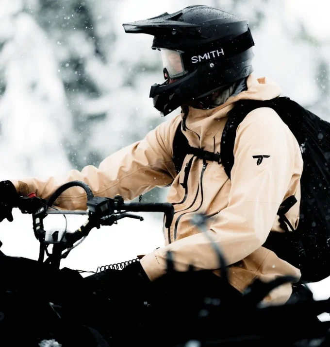 Men Platinum Peak™ II 3L Shell Jacket Men Platinum Peak™ II 3L Shell Jacket
