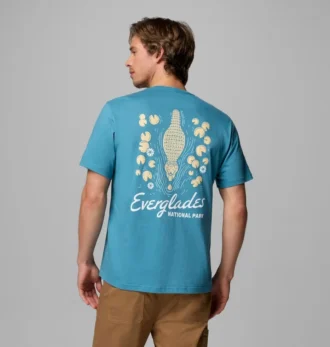 Men Submerged Graphic T-Shirt