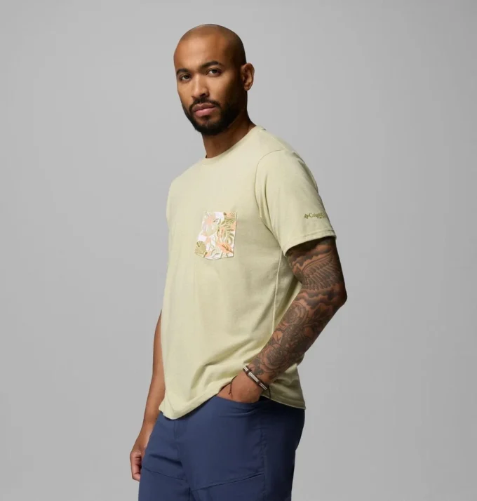 Men Wild Cast™ Short Sleeve Pocket T-Shirt