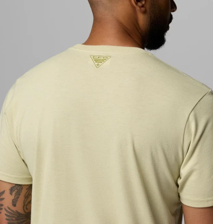 Men Wild Cast™ Short Sleeve Pocket T-Shirt