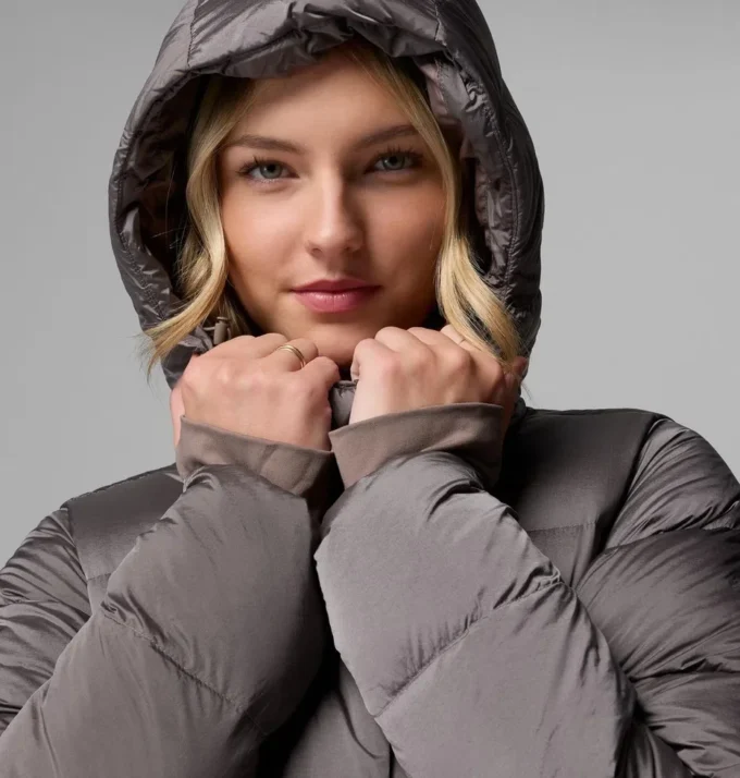 Women Amaze Puff™ Long Hooded Jacket