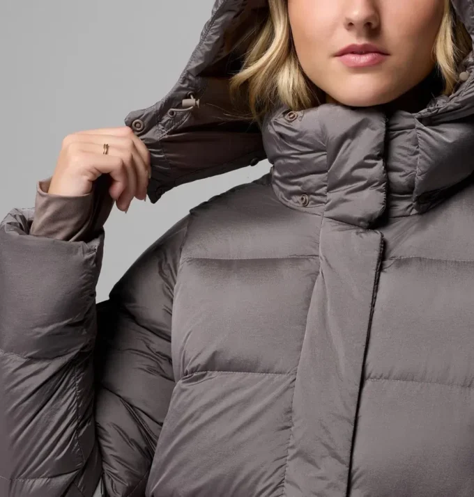Women Amaze Puff™ Long Hooded Jacket