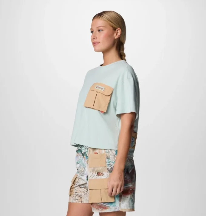 Women Cove Beach™ Cropped Pocket T-Shirt Women Cove Beach™ Cropped Pocket T-Shirt