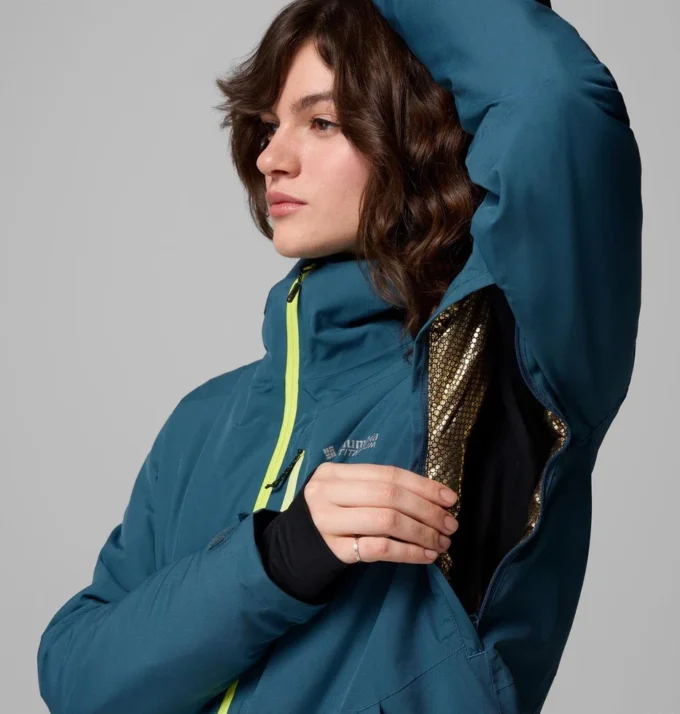 Women Explorers Edge™ II Insulated Jacket Women Explorers Edge™ II Insulated Jacket