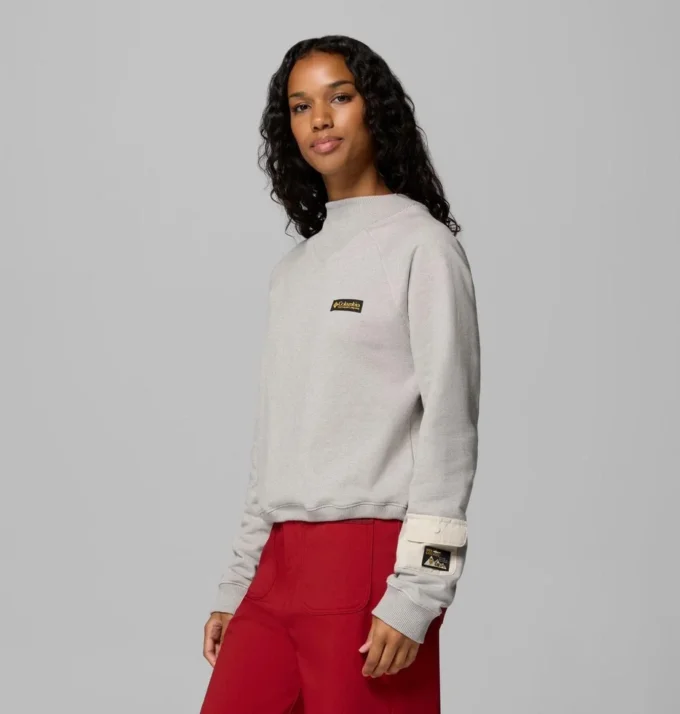 Women High Cascades™ Crop French Terry Long Sleeve Shirt Women High Cascades™ Crop French Terry Long Sleeve Shirt