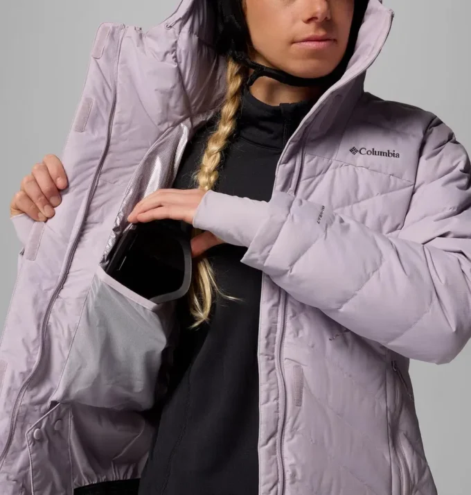 Women Lay D Down™ V Jacket Women Lay D Down™ V Jacket