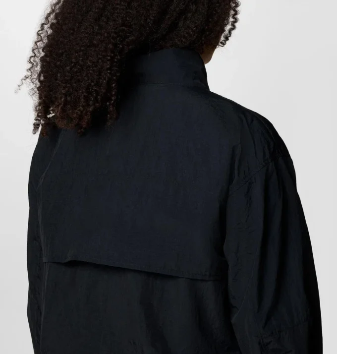 Women Paracutie™ Cropped Cargo Windbreaker Women Paracutie™ Cropped Cargo Windbreaker