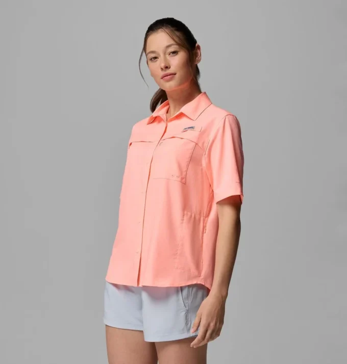 Women PFG Castback™ Woven Short Sleeve Shirt Women PFG Castback™ Woven Short Sleeve Shirt