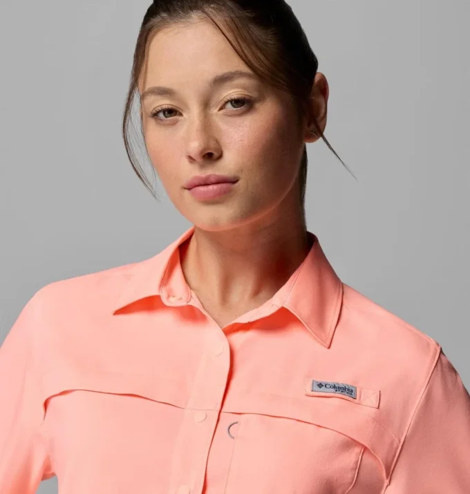 Women PFG Castback™ Woven Short Sleeve Shirt Women PFG Castback™ Woven Short Sleeve Shirt