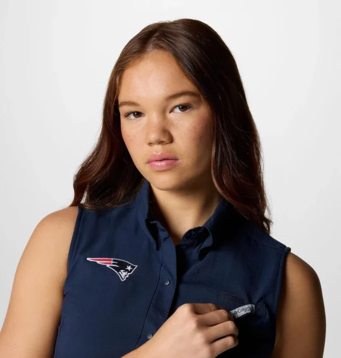 Women PFG Tamiami™ Sleeveless Shirt – New England Patriots
