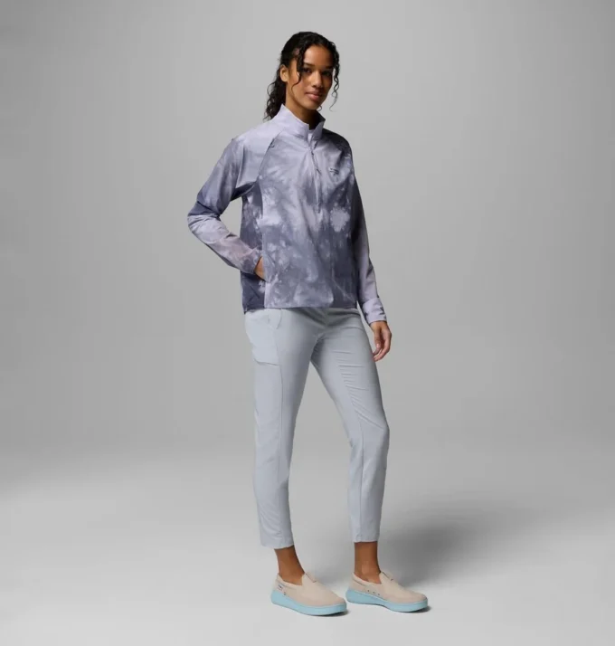 Women PFG Uncharted™ Cloud Half Zip Shirt Women PFG Uncharted™ Cloud Half Zip Shirt