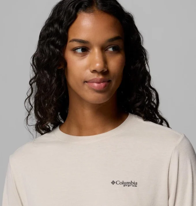 Women PFG Uncharted™ Graphic Long Sleeve T-Shirt Women PFG Uncharted™ Graphic Long Sleeve T-Shirt