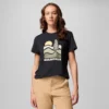 Women Ruby Springs™ Graphic Fitted Short Sleeve Shirt