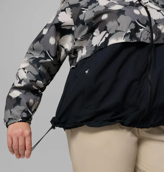 Women Spire Valley™ Printed Windbreaker – Plus Size