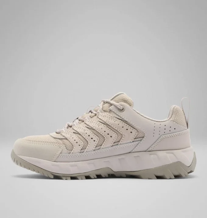 Women Strata Trail™ Low Shoe – Wide
